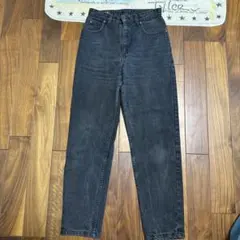 Item thumbnail for item a493ab3b-c6dd-4616-b8d5-2f257969c461