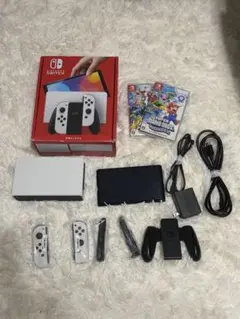 Nintendo Switch 有機ELモデル 本体 付属品完備ソフト２本付き