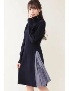 ジルバイジルスチュアート　プリーツニットワンピース ネイビー
