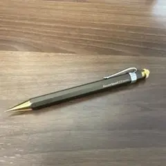 伊東屋カヴェコ 伊東屋限定】スペシャル オリーブブラウン ペンシル 0．5mm