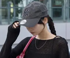 NEWERA ロゴ刺繍コットンキャップ