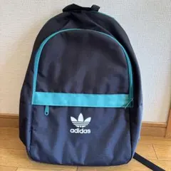 アディダス　リュックサック