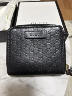 GUCCI ブラック 二つ折り財布