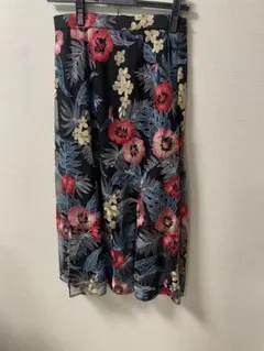 グレースコンチネンタル/刺繍スカート/美品！！のサムネイル