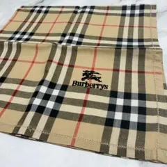 BURBERRY バーバリー ノバチェック 大判 ハンカチ ベージュのサムネイル