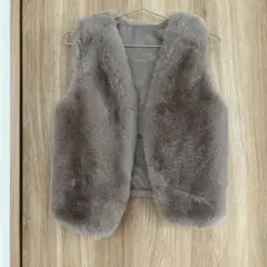 モカ色ファーベスト Fサイズ