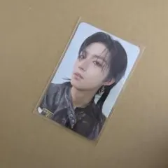 Item thumbnail for item 639bf72c-28f7-4b7c-b110-a53c3ad23e26