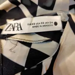 ZARA★柄トップスのサムネイル