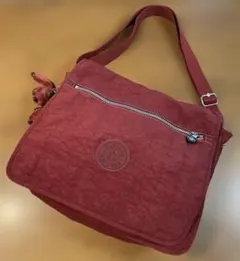 Item thumbnail for item f8070125-b740-4464-af67-0ef337d1509e