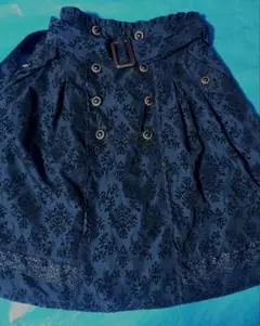 アクシーズフロッキープリントフレアースカート