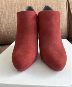 Item thumbnail for item 905ca2c0-edbd-4508-928f-bb1e9f14a6a9