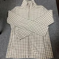 ユニクロ　フリース　Mサイズ