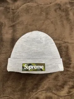 Supreme ニット帽 グレーLe Sserafimウンチェ着用モデル - メルカリ