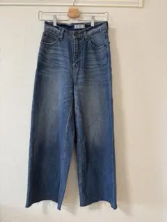 LOWRYS FARM♡ワイドデニム　 リップドデニム　ダメージジーンズ