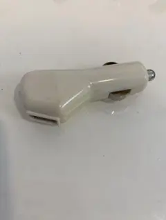 車載用 USB シガーソケット充電器 本体
