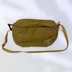 ☆美品☆ ARC'TERYX アークテリクス HELIAD6LCROSSBODY