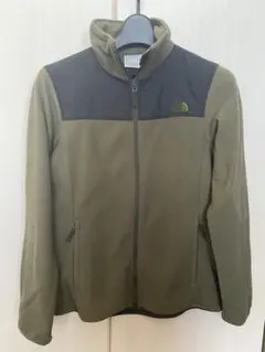 Item thumbnail for item d3808716-d08b-4d45-b432-f3261ba4aa1e