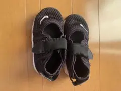 NIKE エアリフト キッズシューズ 黒 メッシュ ベルト付き