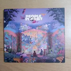 アダム・サス　『PEOPLE IN ORBIT 』
