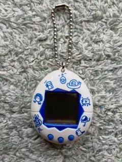 BANDAI 1997 モスラ たまごっち 本体 - メルカリ