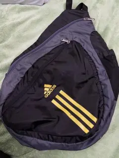 アディダス ワンショルダーバッグ 黒＆グレー