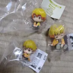 我妻善逸　ガチャガチャ　カプセルトイ