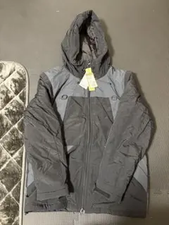 【新品未使用】グレー M ダウンジャケット