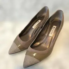 DIANA ベージュ ポインテッドトゥ ハイヒール 22.5cm