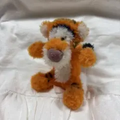 ティガー　ぬいぐるみバッジ　キーホルダー ディズニー くまのプーさん