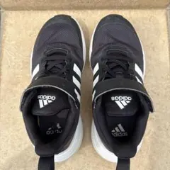 adidas キッズ スニーカー ブラック ホワイト