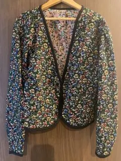 ノーカラージャケット 花柄 多色のサムネイル