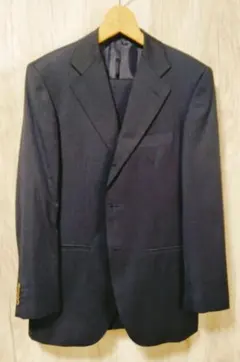 ソブリンハウス　リングヂャケット製　段返り3つボタン　スーツ　ネイビー