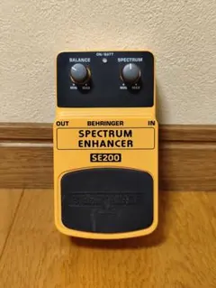 BEHRINGER SPECTRUM ENHANCER SE200 付属品多数のサムネイル