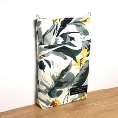 Item thumbnail for item 549715ac-9939-40d2-a1f2-711158c75d6c