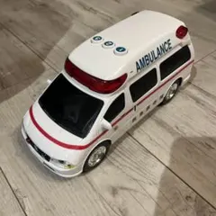 救急車ミニカー 知育玩具 Little Learning Ambulance - メルカリ