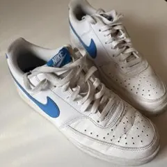 Nike ホワイト/ブルー スニーカー