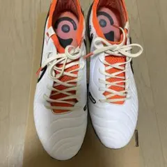 難あり　Nike Tiempo サッカーシューズ ホワイト/オレンジ　27.5