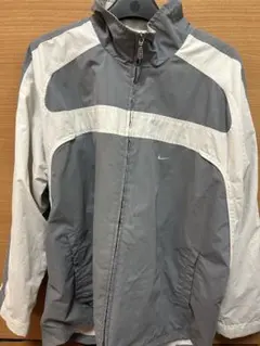 古着Nike 00'ナイロンジャケット グレー/ホワイト