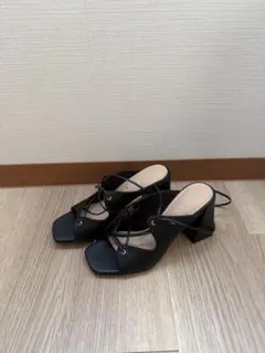charles&keith レースアップサンダルのサムネイル