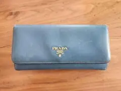 PRADA プラダ　長財布 ブルーのサムネイル