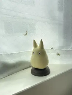 新品 となりのトトロ てのひら小トトロ じーっ