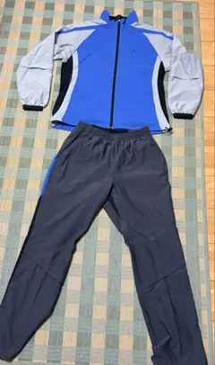 Item thumbnail for item b1bd874f-b7a8-4ed4-8e6a-a975ca64d334