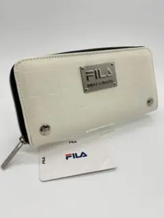 新品未使用　FILA 長財布　ロゴプレート付き　オフホワイト　現品限りのサムネイル