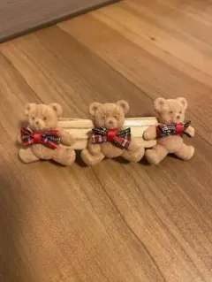 Item thumbnail for item 03db99fe-3c49-4cdd-a5ed-340e56b2294d