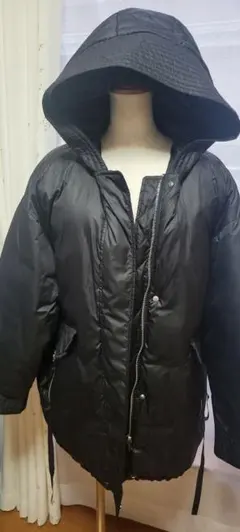 ⭐ZARA⭐メンズ⭐希少デザイン⭐黒 ダウンジャケット フード付き
