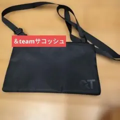 ブラック サコッシュ ポーチ　＆team