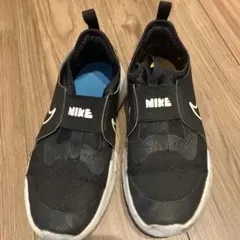 21センチ　NIKE キッズシューズ ブラック