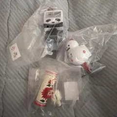 郵便ポスト　ガチャキーホルダー　こけし　雪だるま パンダ
