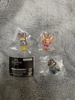 ズートピア2 めじるしアクセサリー ジュディ ニック 二ブルズ カプセルトイ
