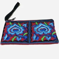 刺繍　ポーチ　小物入れ　ブルー系